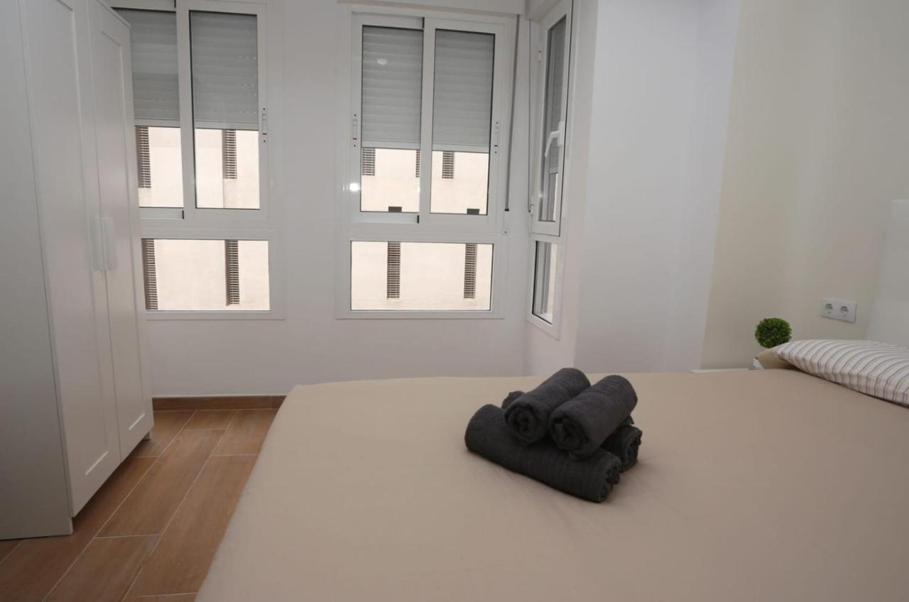 Apartamentos Navas Gam Alicante Kültér fotó